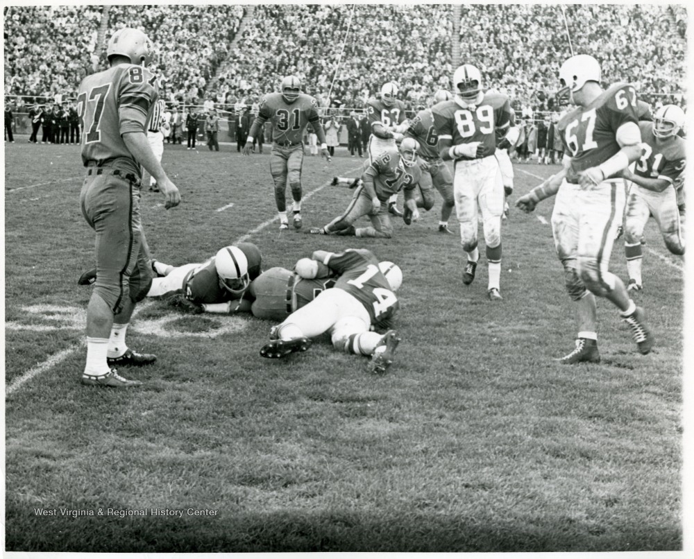 Wvu Football Action West Virginia History Onview Wvu