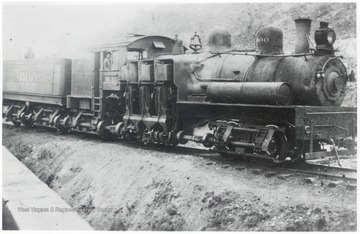 Engine No. 900 'Old Maude' on tracks.  Built in Lima for Wm., sold to next NW RR in 1910.