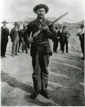 A Union man with gun and ammunition.