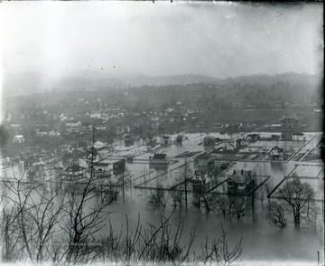'Great Flood of 1917, covering North Alderson.'