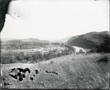 Glenray, W. Va. view showing sawmill, town and logging railroad bridge.