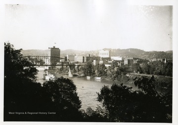 A picture postcard of Charleston, West Virginia and Kanawha Pines.