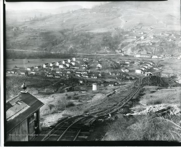 Coal company houses and tipple visible from above.