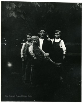 Man and three children, Helvetia, W. Va.