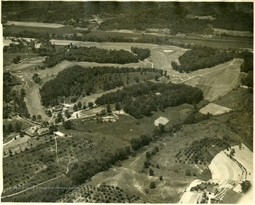 'First Guyan Country Club destroyed by fire.'