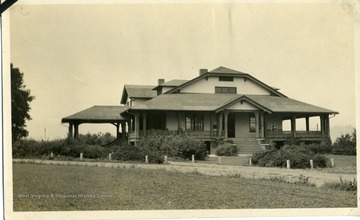 Exterior of C. Einslow's House (?) in Huntington, West Virginia.