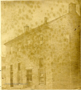 'Greenbrier County's Second Courthouse erected in 1820. Was D. J. Ford and Son's Store from 1837 until the great fire.'