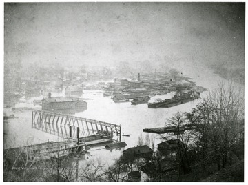 '1884 flood Parkersburg, Market Street Bridge, Taken from Fort Boreman.'