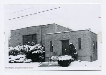 The current building of the Tree of Life Congregation, located on South High Street, in Morgantown, West Virginia.