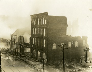 'Fire that burned down the old Strand Theatre on High Street.' 