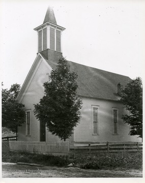 The exterior of a Morgantown Church in Morgantown, West Virginia.