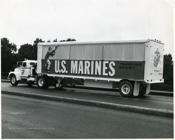 Defense Department Photo (Marine Corps) No. 403253.