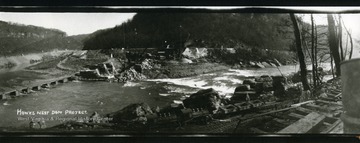 Construction on the dam at Hawk's Nest.