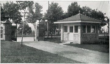 The entrance of the West Virginia Asylum. L. V. Guthrie, M. D., Superintendent.