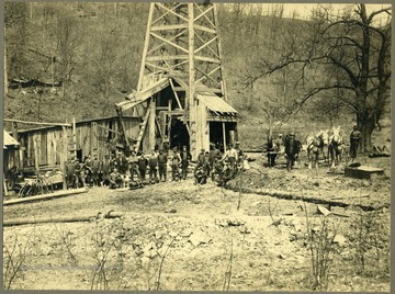 Oil well drilled by Ira Cox on Lucille DeBerry Farm.