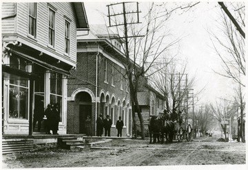 View of Main Street showing Bowmans Store and the Franklin Bank.  Taken before the fire of April 17th, 1924.