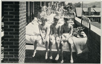 Children outside for sun cure, Conley Hospital, Hopemont Sanitarium.
