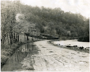 "This is the road that goes from the Clover Leaf on old Morgantown-Fairmont Rt. 19 (in 1890) and connects with the Granville/Riverside Road." 