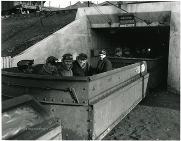 From Library of Congress, Farm Security Administration Collection.