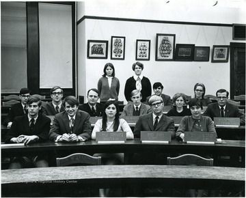 In the front row, beginning third from left: Xanyla Schwartz, Graduate and Law; Greg Evers, Majority Leader; Sandra Buckley, Minority Leader.  Second row, far right: Bill Campbell, Arts and Sciences and Journalism.