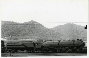 Image from the collection of the Chesapeake and Ohio Historical Society. 'CSPR-2371; Broadside (right side) of C&amp;O H-6 Mallet #1485 at Handley, W. Va. ca. 1950.'