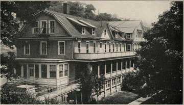 View of women's hall at Bluefield Institute in Bluefield, Mercer Co., W.Va.