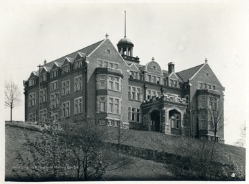 'Now vacant.' (near S. Randolph Ave.)