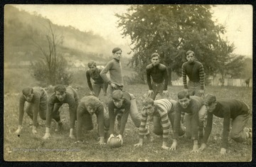 Top row from left to right: C. Osborn; W. Shinn; P. Kyle; D. Wells.  Bottom row from left to right: R. Jenkins; G. Osborn; C. Besterly; J. Coffman; R. Custer; F. Ruttencutt; G. Williams. 