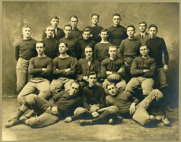 On the back of the photo: 'Bill Williams'