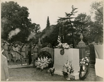 Memorial Services held in West Laurel Hill Cemetery, Philadelphia, Pa. May 8, 1949 for Miss Anna Jarvis founder of Mother's Day.