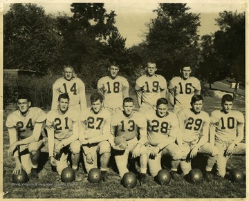 Portrait of the UHS Hawks Football Team 