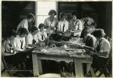 Agnes Shirley's Willow Basketry class.