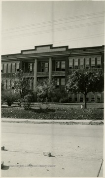 Written on the building is "1912 Mercer School."