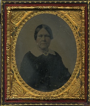 Information included with the image, "Sarah Suter B. Dec 8, 1793 unmarried sister of Volender Suter, wife of Alexander Suietu, parents of Eleanor Suter Brown, wife of Thomas Brown, parents of Mary Ellen Brown wife of Joseph Moreland, parents of James R. Moreland, father of William A. Moreland, father of Patricia Ann Moreland."