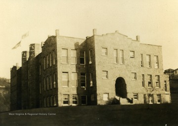 The school was opened in 1922 and totally destroyed by fire in 1942.
