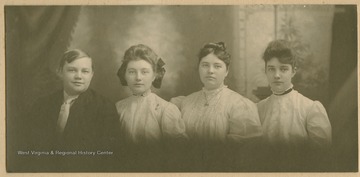 William, Grace, Jean and Daisy Miller, the children of Judge James H. Miller and Jane Tompkins Miller.