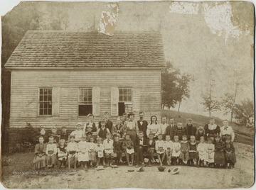 Group photo of students and faculty of the school.