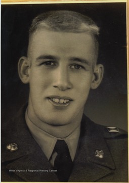Garten pictured in his military uniform, probably belong to the United States Army.