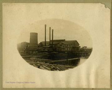 This image is part of the Thompson Family of Canaan Valley Collection. The Thompson family played a large role in the timber industry of Tucker County during the 1800s, and later prospered in the region as farmers, business owners, and prominent members of the Canaan Valley community.The original company before it was bought by Babcock.