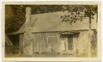 Cabin belonging to Lucy and Harry Satterfield.  Rock Lake likely refers to Rock Lake near Palatine, W. Va.