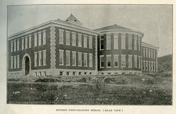 Rear view of the West Virginia University Keyser Preparatory School.