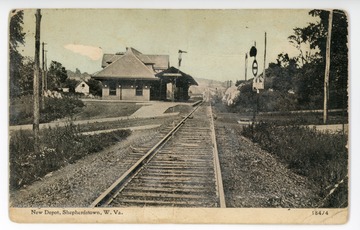 The Baltimore and Ohio Railroad passed through Shepherdstown. 