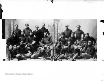 A group portrait of the 1902 WVU football club.