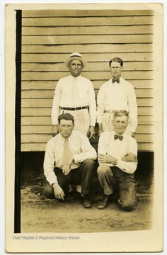 Unidentified Hatfield family members.