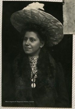 Portrait of Georgia Emma Gibson (1886-1911). 